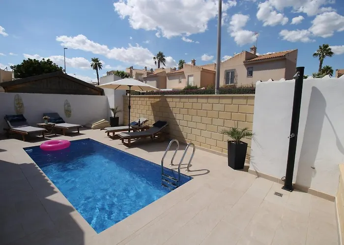 Ferienhaus mit Privaten Pool